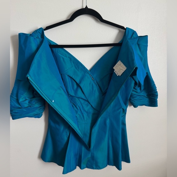 Vintage 1980s Watters Watters Teal Blouse  Size 6 - Picture 7 of 7